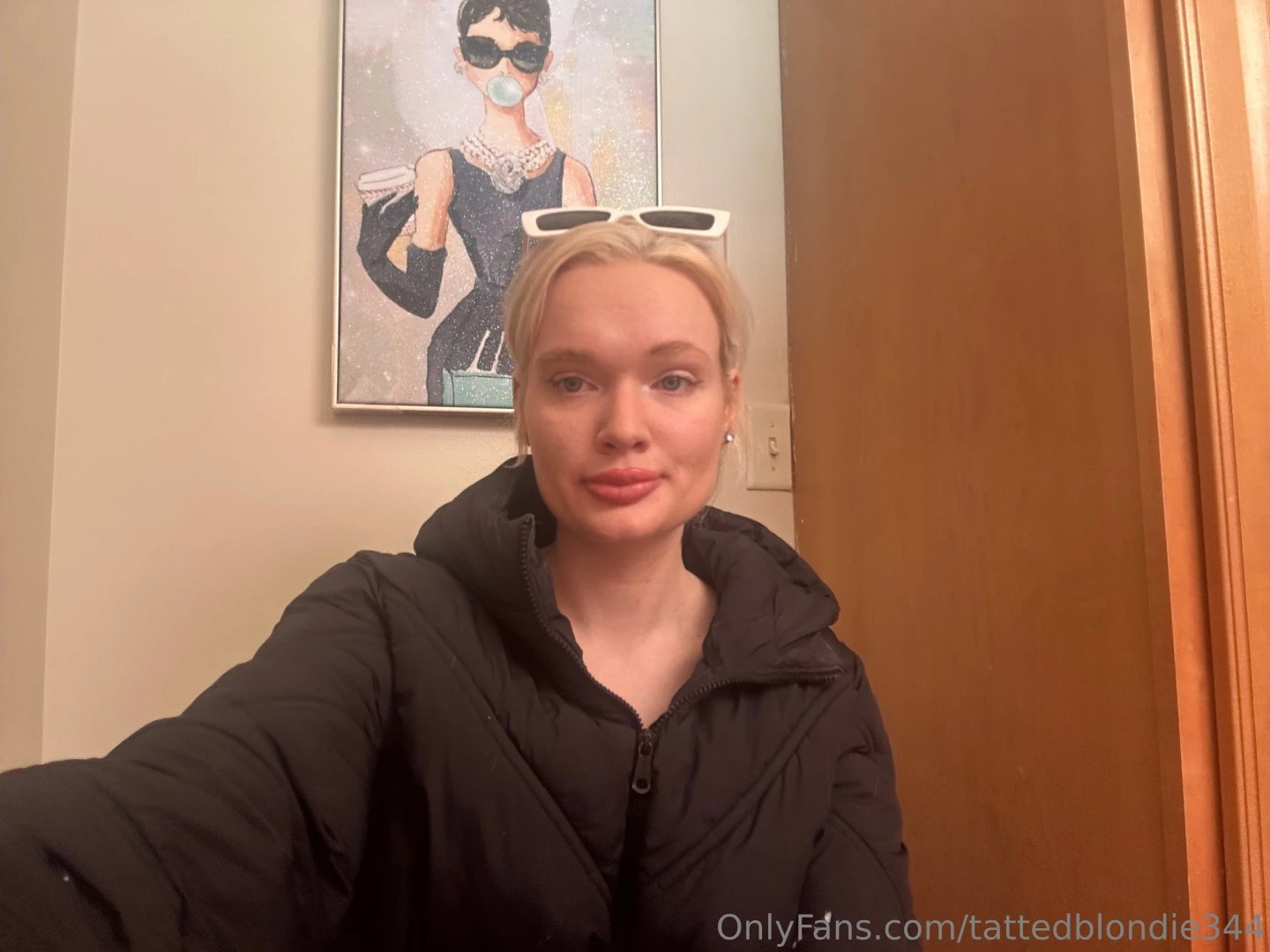 I love my sun glasses 