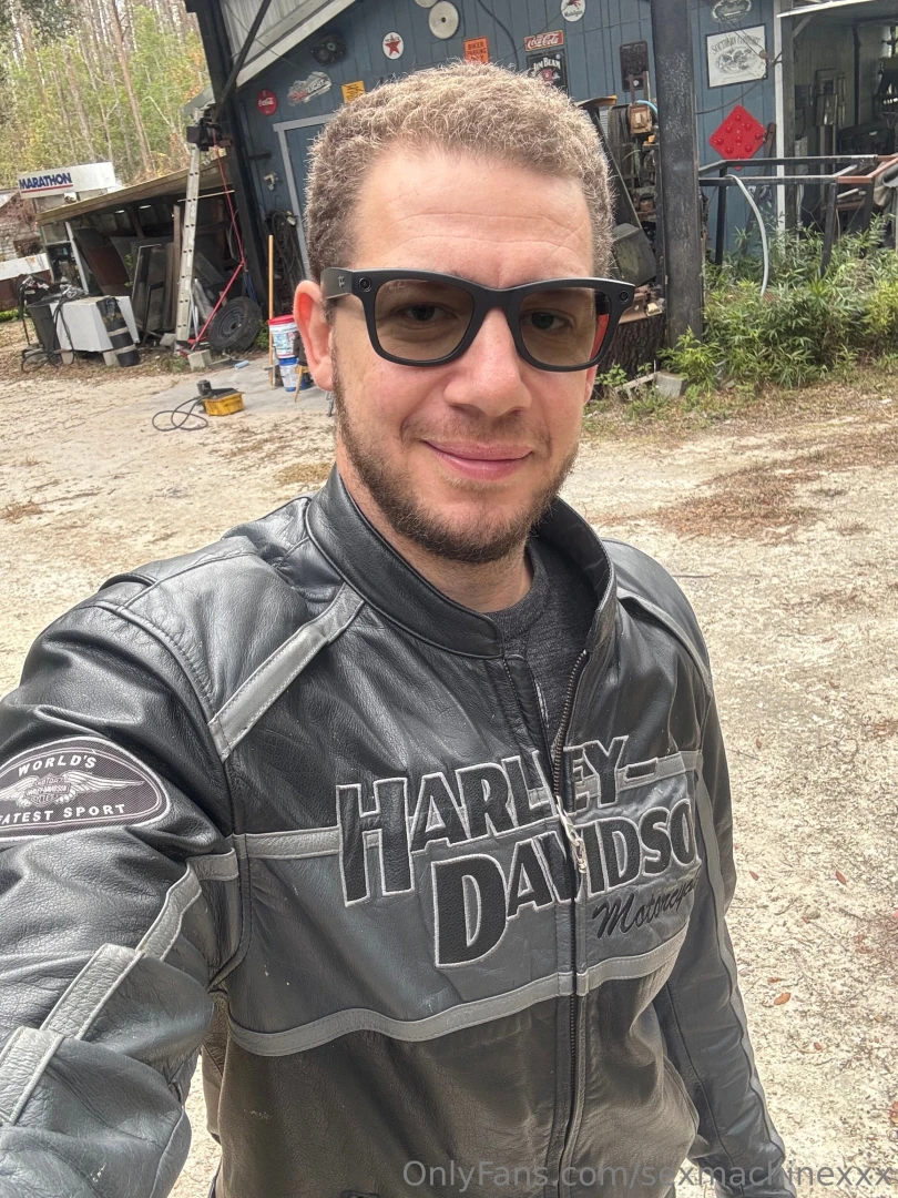 Gf got me some smart glasses get ready for some more pov shots 