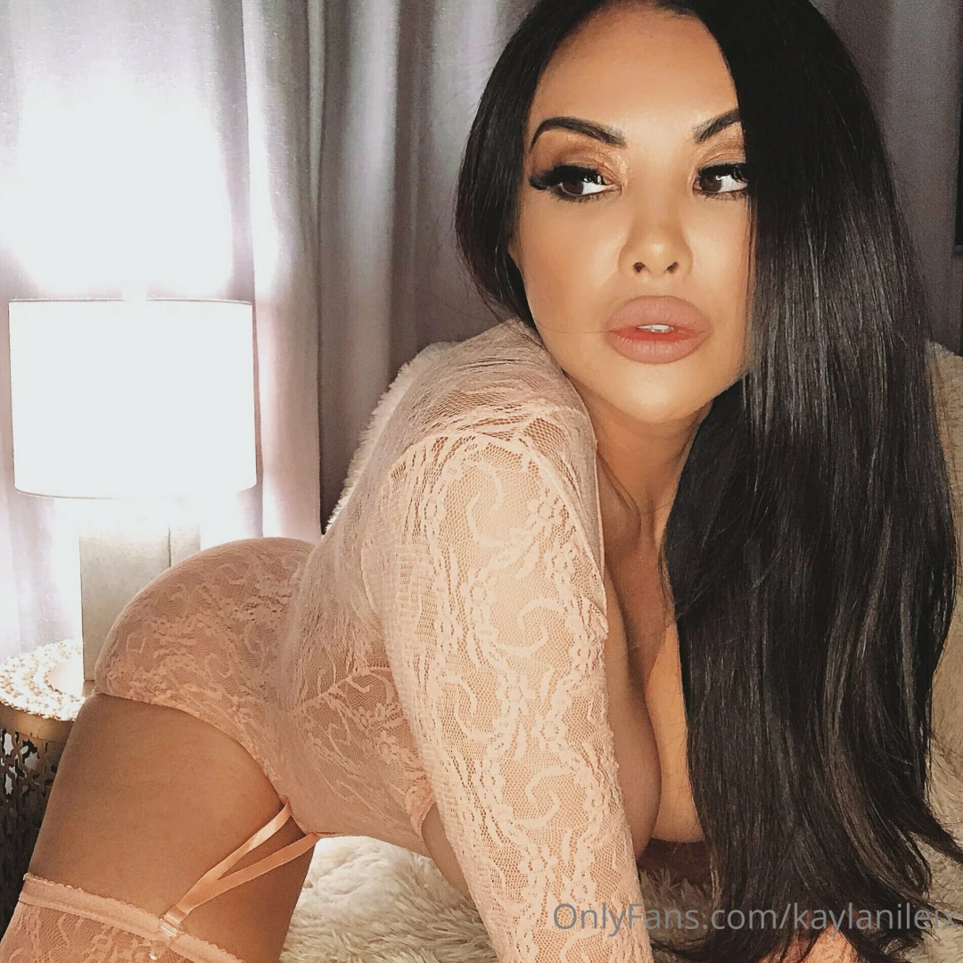 I ll wait for you juuuuust like this 