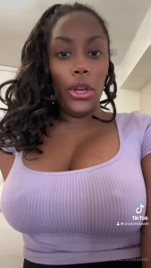 I m online for video chats tap in while i m available vip subscribers