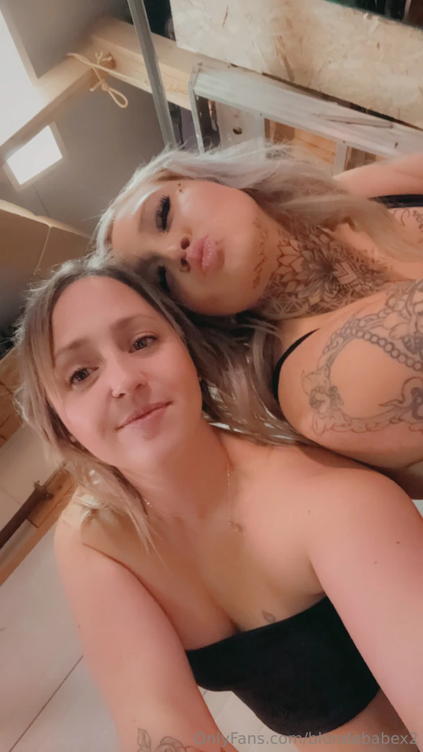 Can t say i ve ever wanted to kiss a girl but there s something bout 