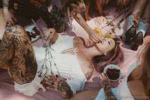 10 girl naked picnic my dreams came true that day part 2