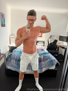 Thirsty thursday ready to get wet and naughty