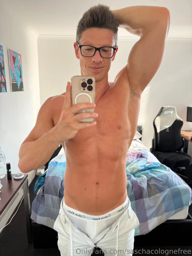 Ready to do naughty things to you 