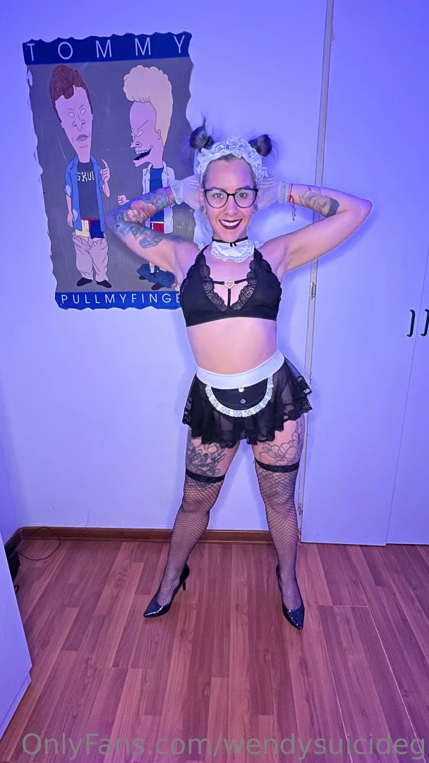 Daddy right now i m ready to cum with you i m very horny i want us to 