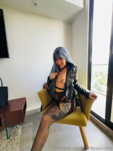 Hey love i want to tell you something let me know when you re part 1