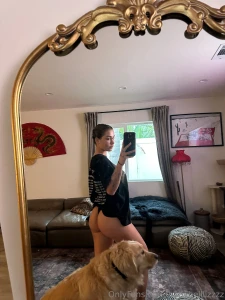 No filter no edits just living and flexing my juicy ass