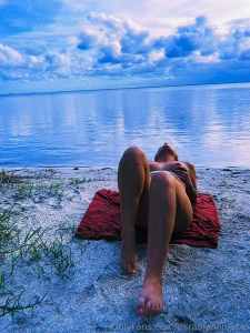 Waiting for you to come make love to me under the baby blue sky