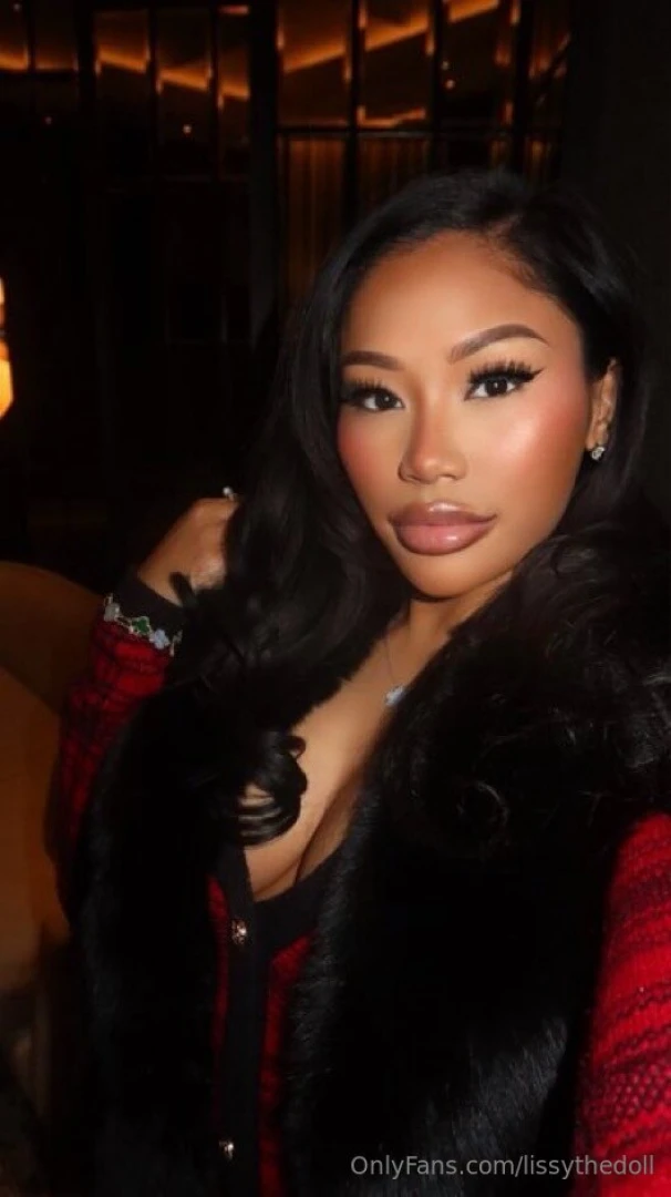 Live tomorrow 7 00 pm est 4 00pm pst come get lit with me 