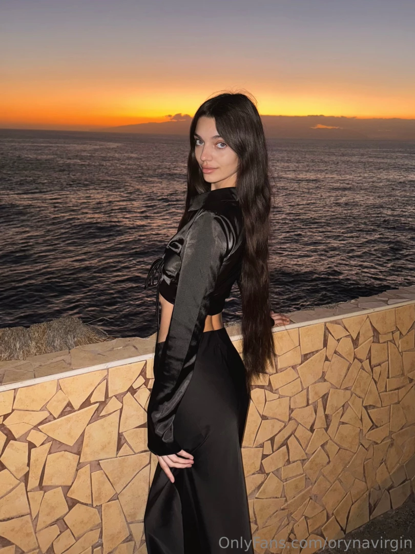 Today is such an especially beautiful day and the sunset is pure magic 