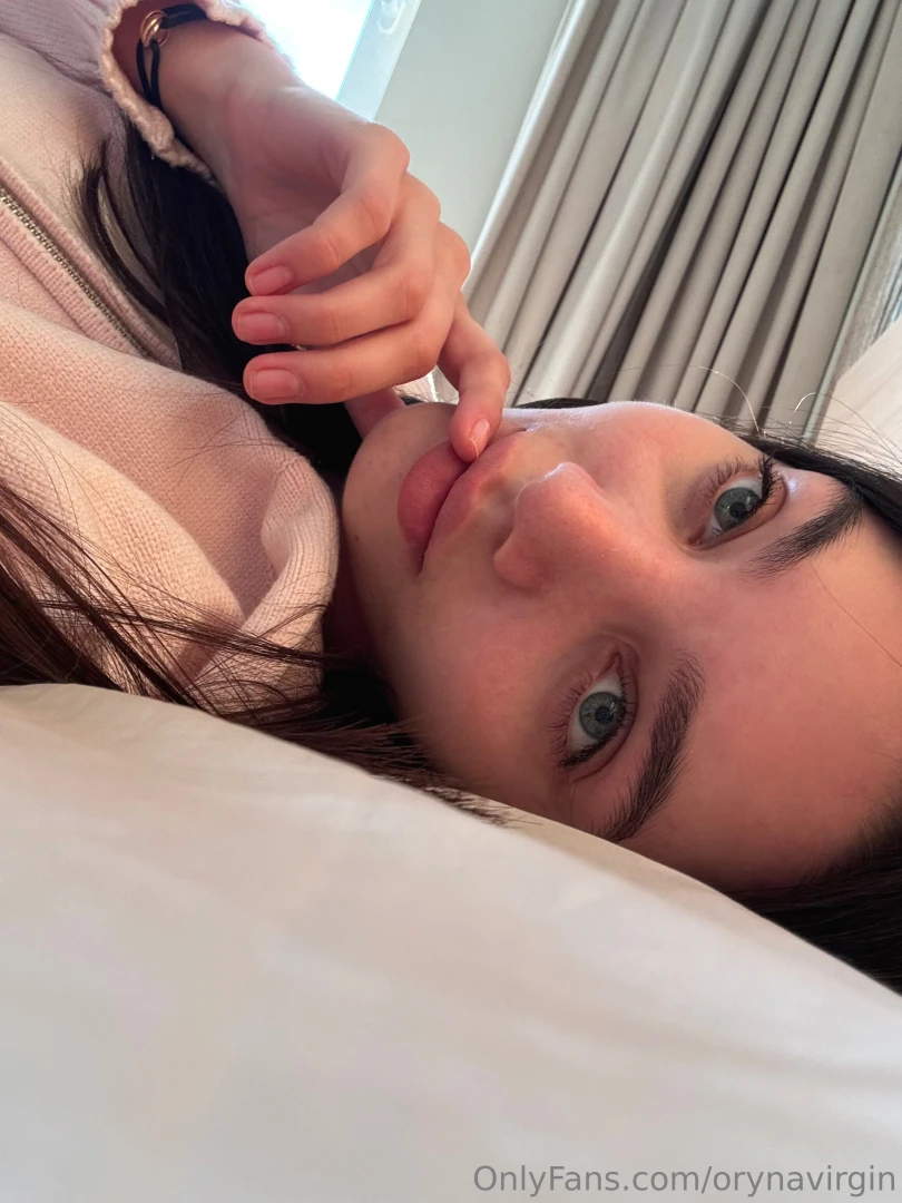 If i were lying this close to you what would you feel 