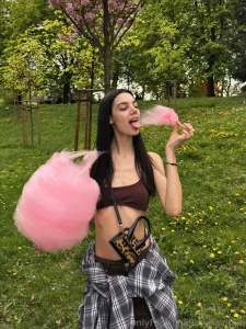 A bit of today s walk had a great time and ate sweets