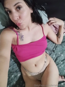 Kiss or tits out i m leaving you a video as a gift