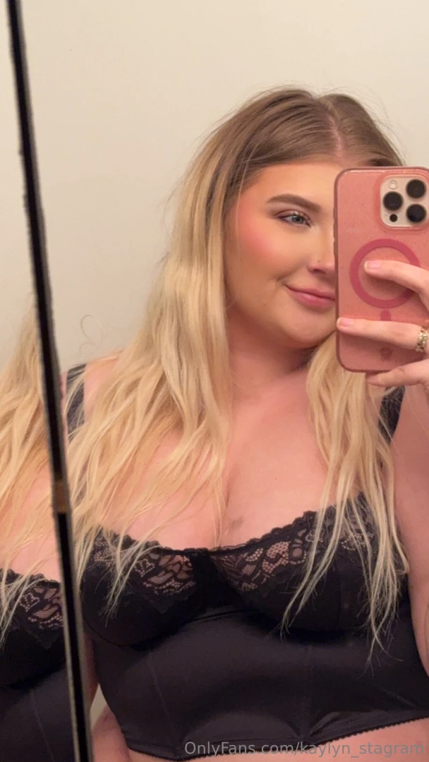 Hit 500 fans recently so i just sent out a bundle of older content 