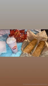 This was my dinner i had room for at least 2-3 more large milkshakes