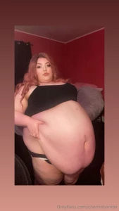 I love the side shots of my huuuuge belly hang part 3