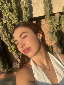 Wanna know what i was thinking here dm me part 1