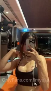 Who gets horny after a workout