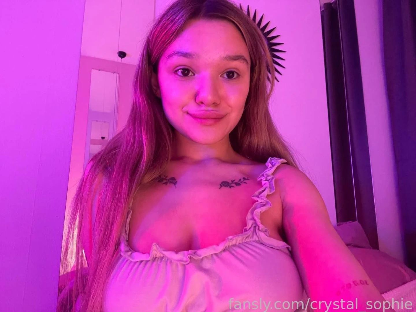 Just another cute selfie that i decided to please you with will you 