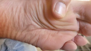 My soles are really dry and in need of moisturising anyone fancy part 4