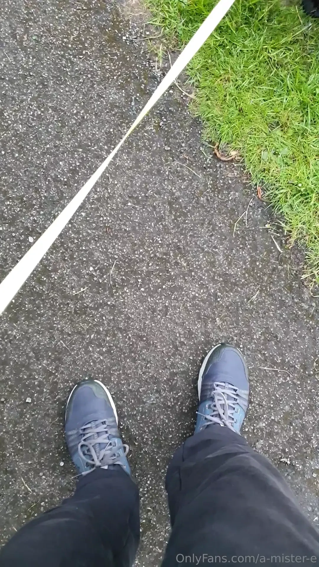 2 mile walk with the dog this morning - getting sweaty feet in my 