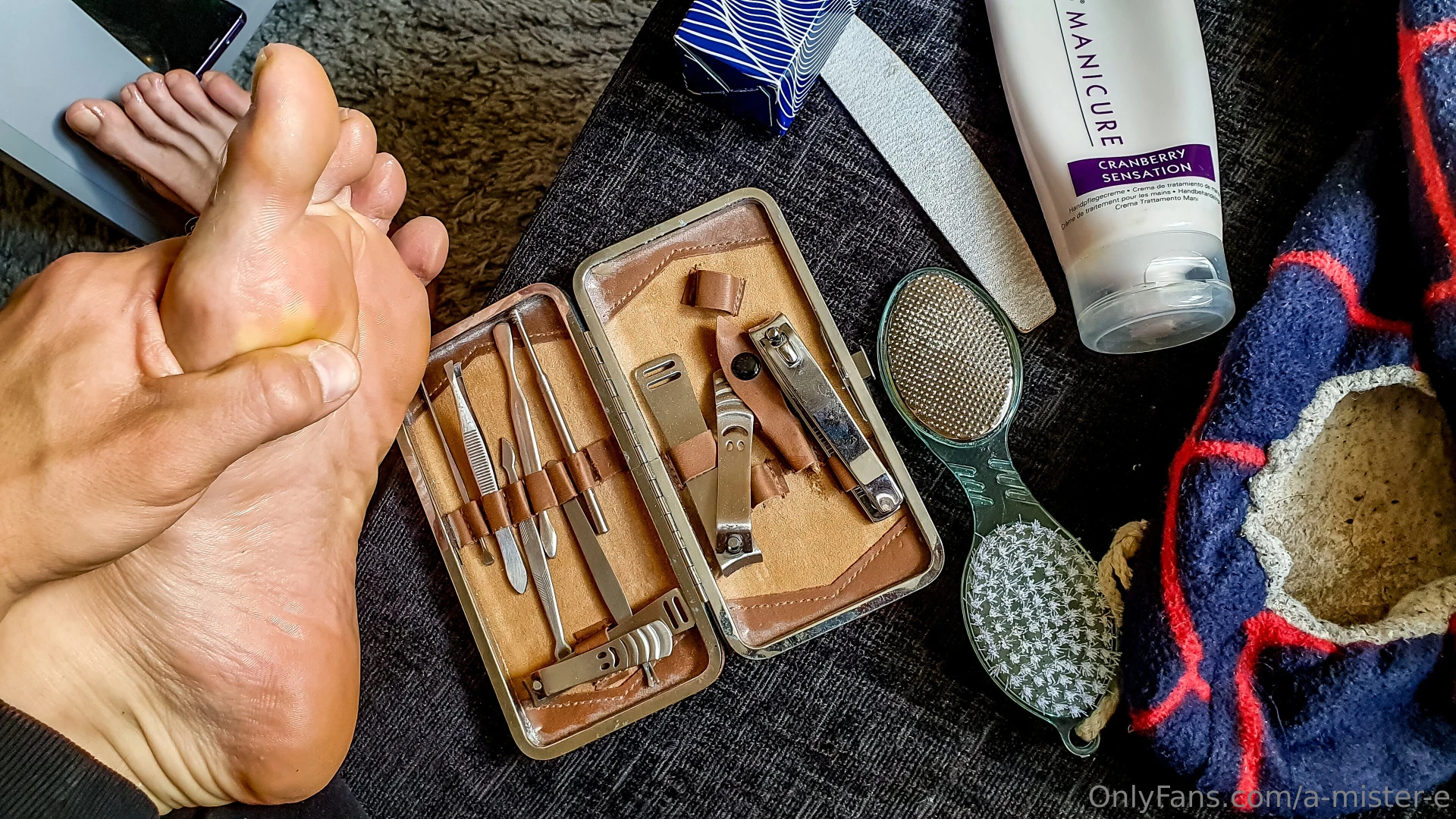 Self foot pampering before filming today s content toenails trimmed part 11 