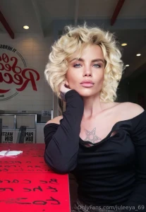 Write to me in private messages on my vip page i love to communicate part 2