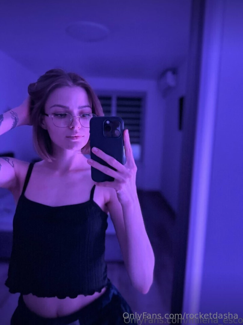 Milena_esco just turned old is 18 years she loves getting her big part 85 