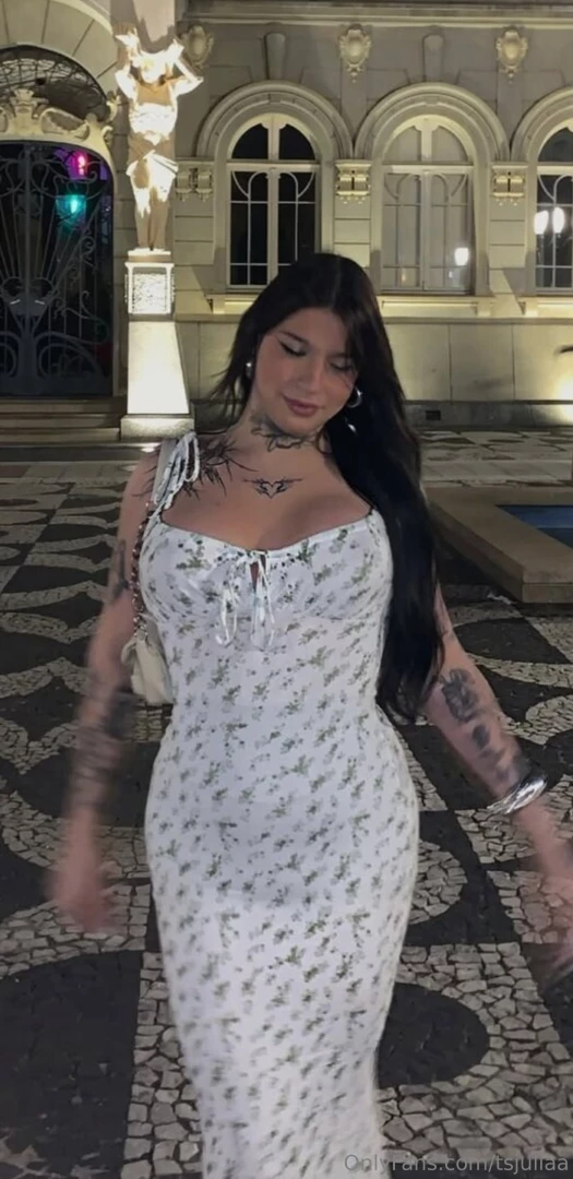 Looking for fun in the middle of the night where could we go 