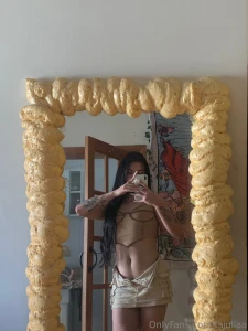 Are you looking for something or is it me your looking for