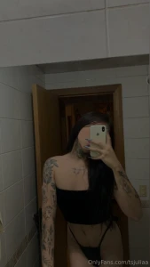 I m trapped in your imagination