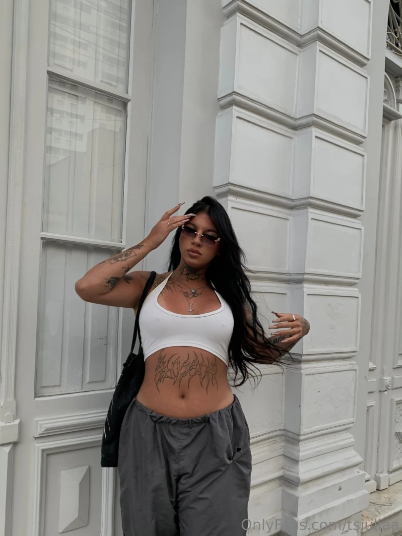 White shirt no bra city heat part 1 