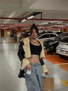 Currently thinking about quickie in the parking am i too naughty