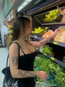 Serving aisle looks hotter than the oven section who said groceries