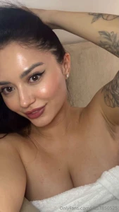 Advertisement daily content amp private messages special requests