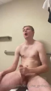 Private bathrooms are made for jerking off right