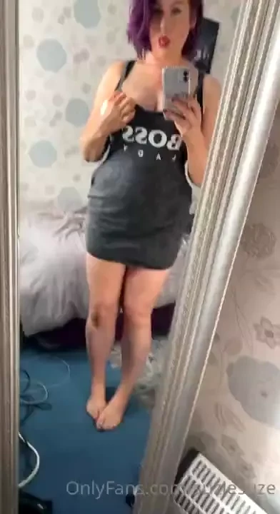 Good morning guys i am off to the beach today so if i can get any sexy 