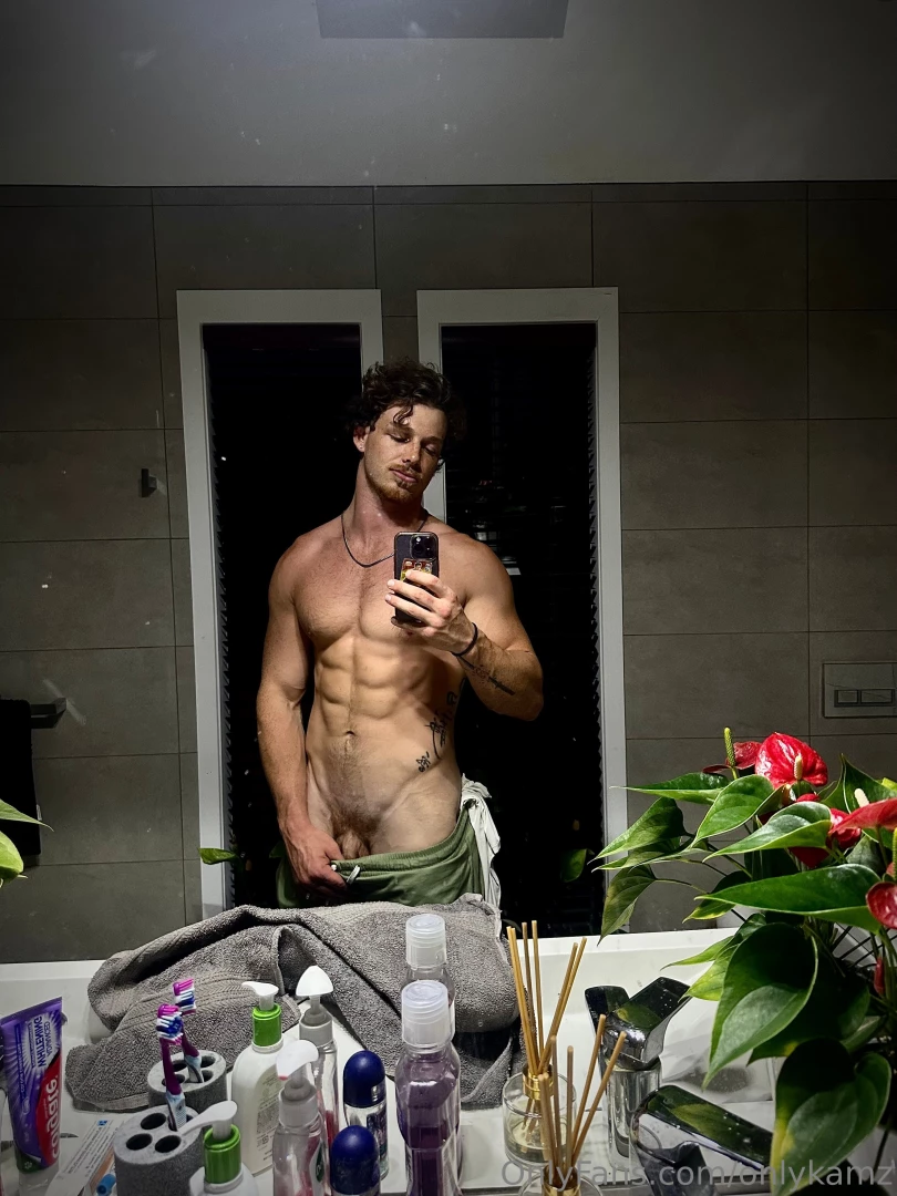 Just feeling shredded need a shave down there tho part 1 