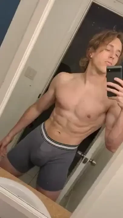 Been kinda slacking lately what kinda solo content y all want to see 