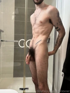 Soft and hairy whos sucking it