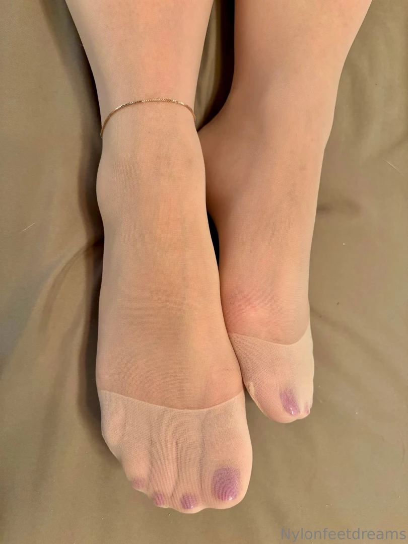 When you wake up and think it s friday and it isn t you share your 