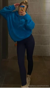 Blue is the warmest color part 2