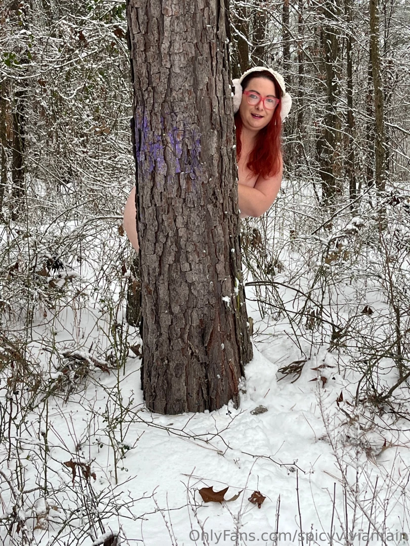 Hide or seek anyone i get a 10 second head start 