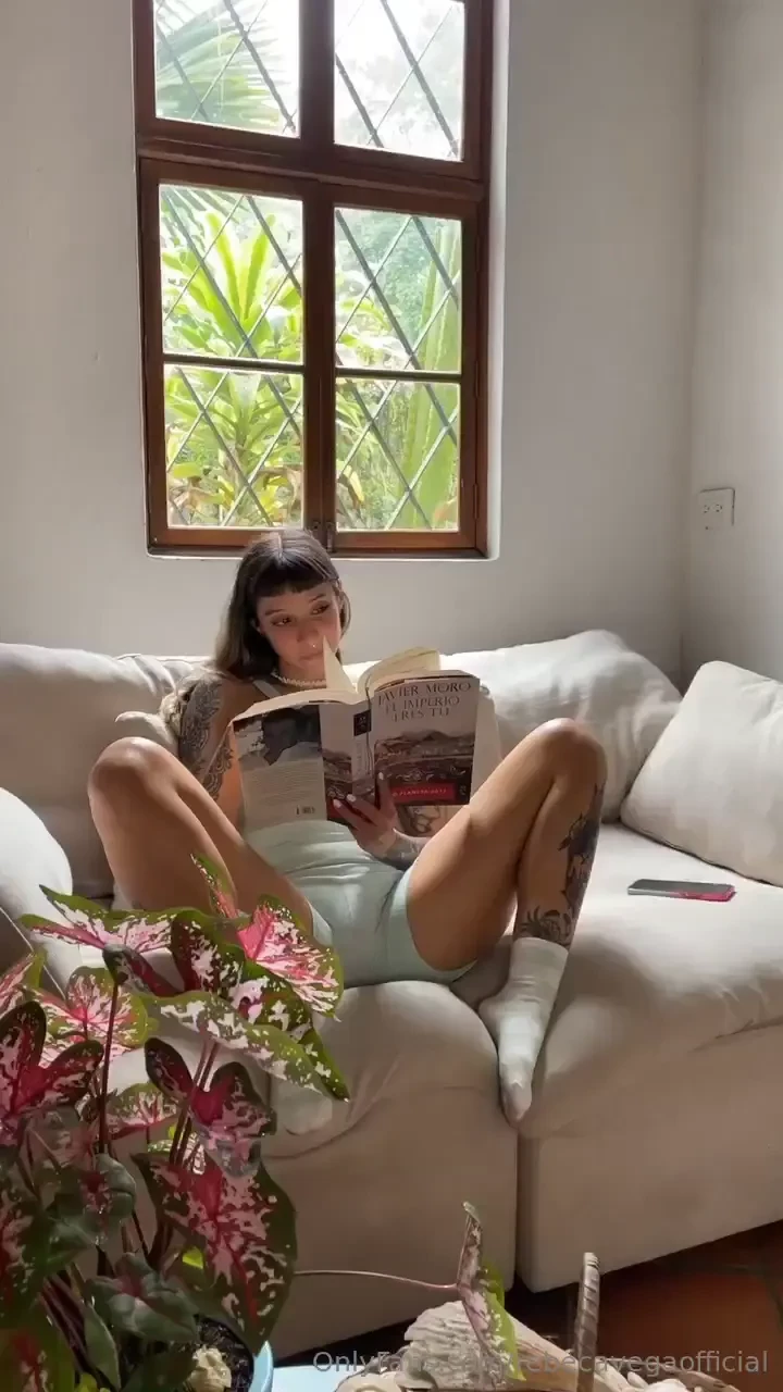 I wouldn t mind if you ate me out while i finish a chapter 