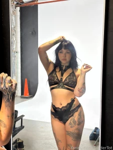 I love this set do you want more of me in this part 25