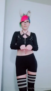 Always entertaining even when i m living homeless in a hotel