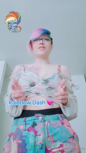 Give me some attention neon_bunni main uncensored onlyfans page part 1