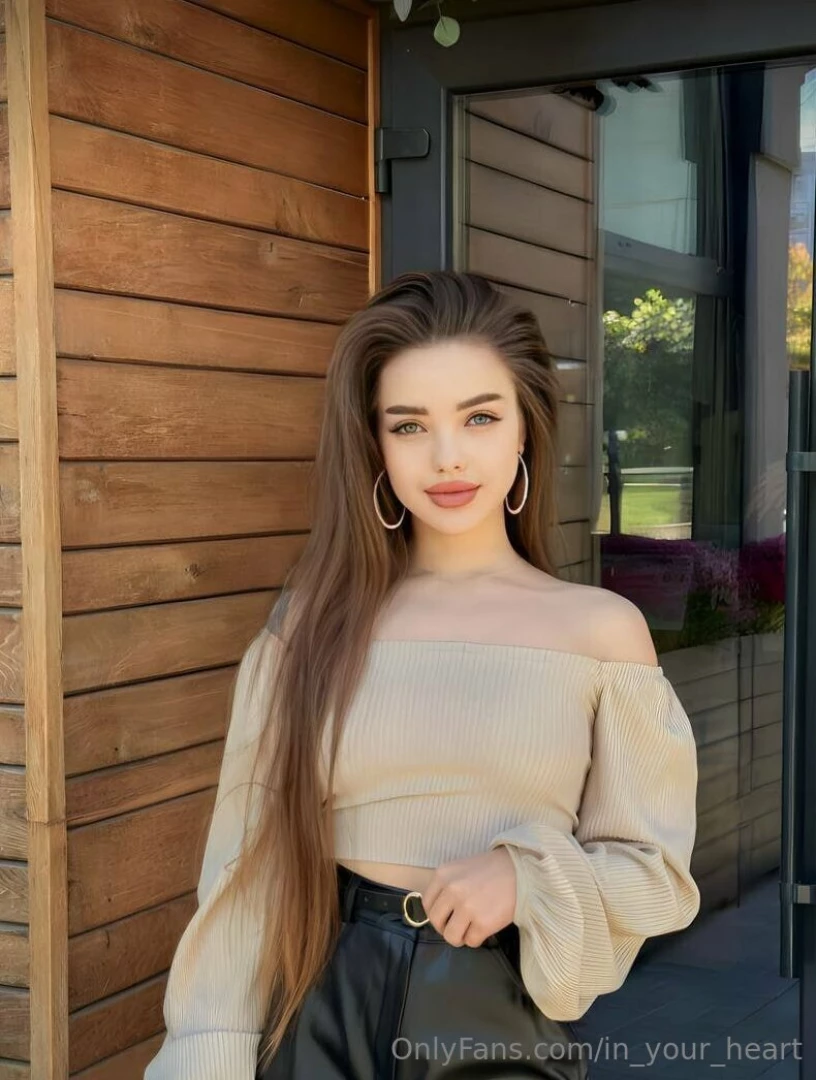 Di_kitty she has bouncy boobs with hard nipples she moans from your part 7 