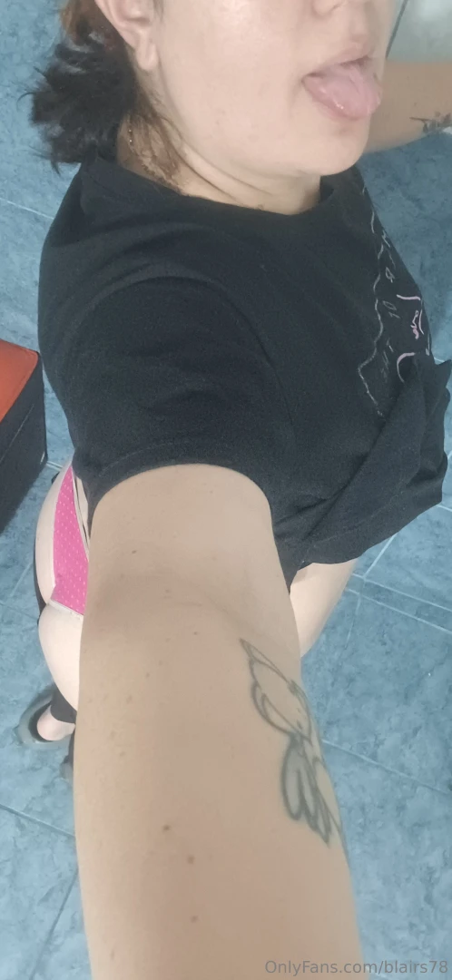 A very hot milf part 1 