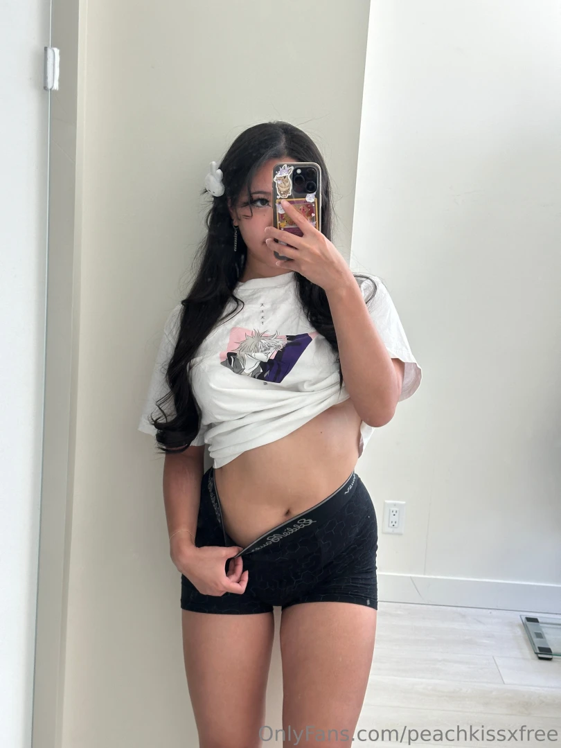 You wake up in the morning and i ve stolen your boxers wwyd 